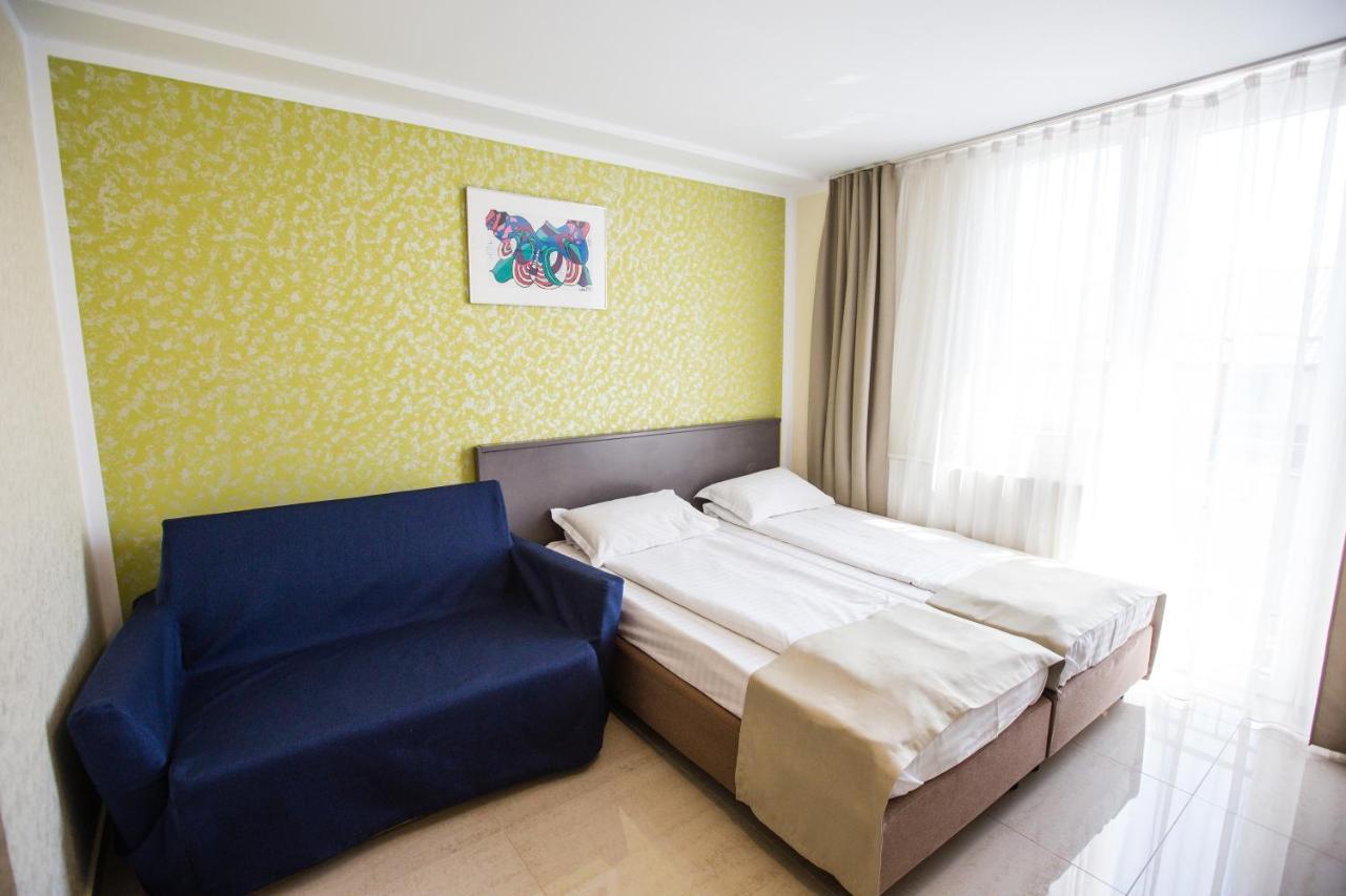 Hotel Seneca Baia Mare Extérieur photo