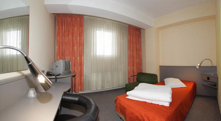 Hotel Seneca Baia Mare Extérieur photo