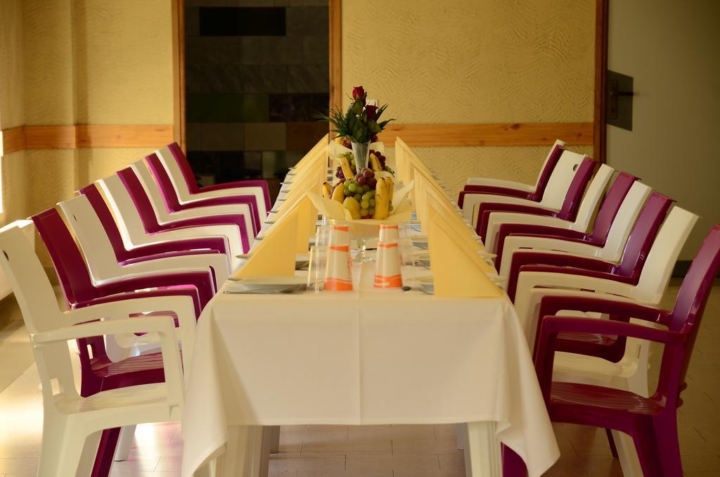 Hotel Seneca Baia Mare Extérieur photo