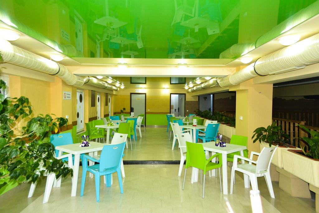 Hotel Seneca Baia Mare Extérieur photo